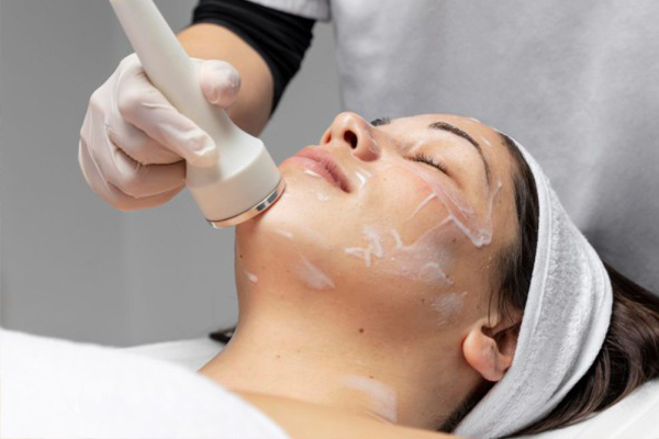 FACIAL FACIAL